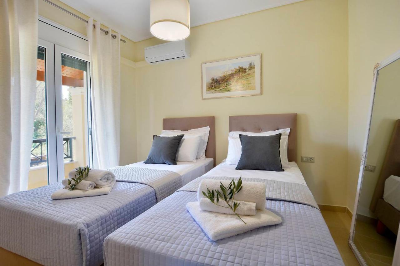 Apartment Sunflower Modern By Corfuescapes Alepou